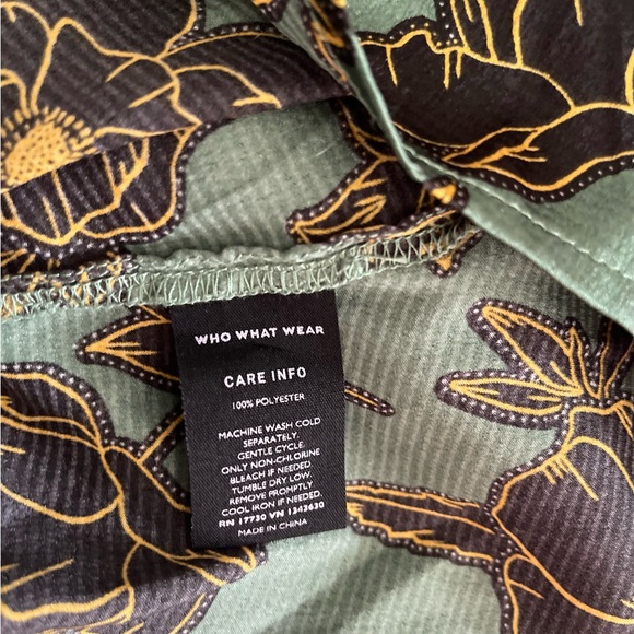 Who What Wear Floral Green Button Down Belted Shirt Midi Dress - Picture 6 of 8